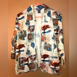 VINTAGE! Gorgeous, multi-color animal pattern cream colored jacket w/front hooks